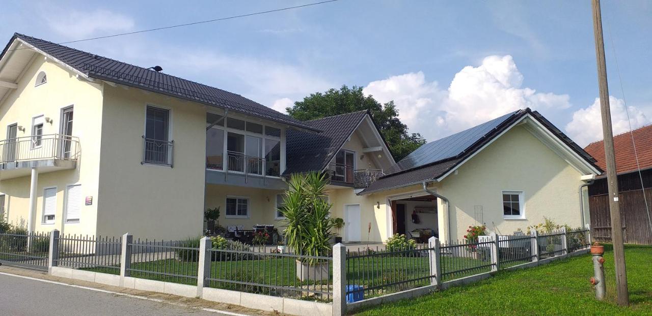 Bei Den Geissens Apartment Aldersbach Ngoại thất bức ảnh